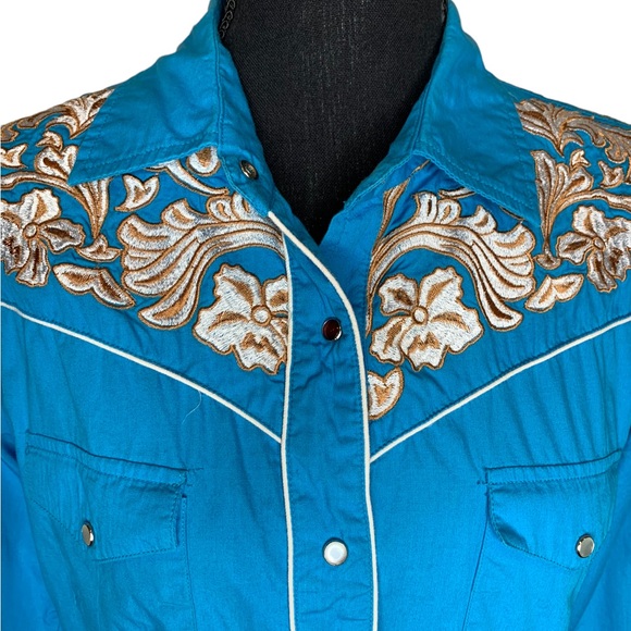 RU Apparel Womens Western Shirt - Picture 2 of 11